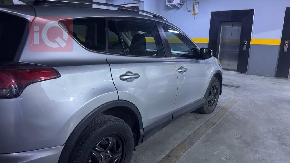 تويوتا راف 4